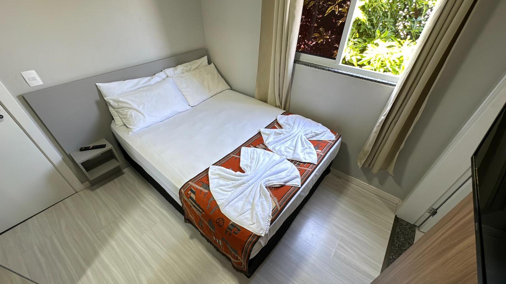 07-Studio Encantador Para Casal Curitiba Eksteriør billede