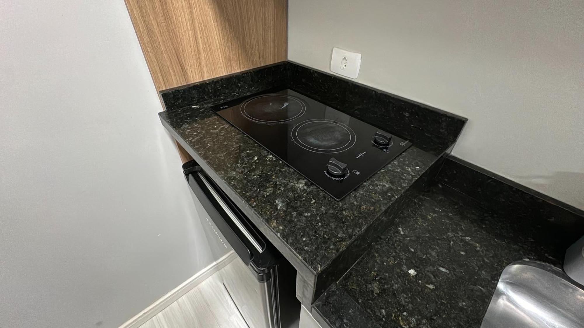 07-Studio Encantador Para Casal Curitiba Eksteriør billede